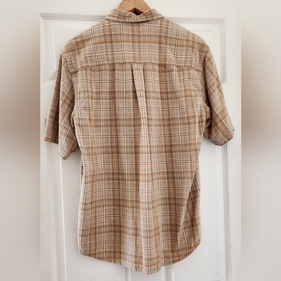 Eddie Bauer short sleeve button down shirt - Picture 2 of 6